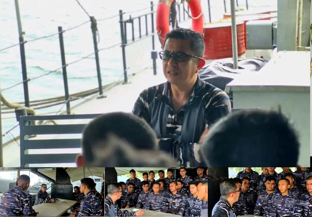 Dansatrol Koarmada VIII Laksanakan Jam Komandan kepada Prajurit KRI Pandrong-801